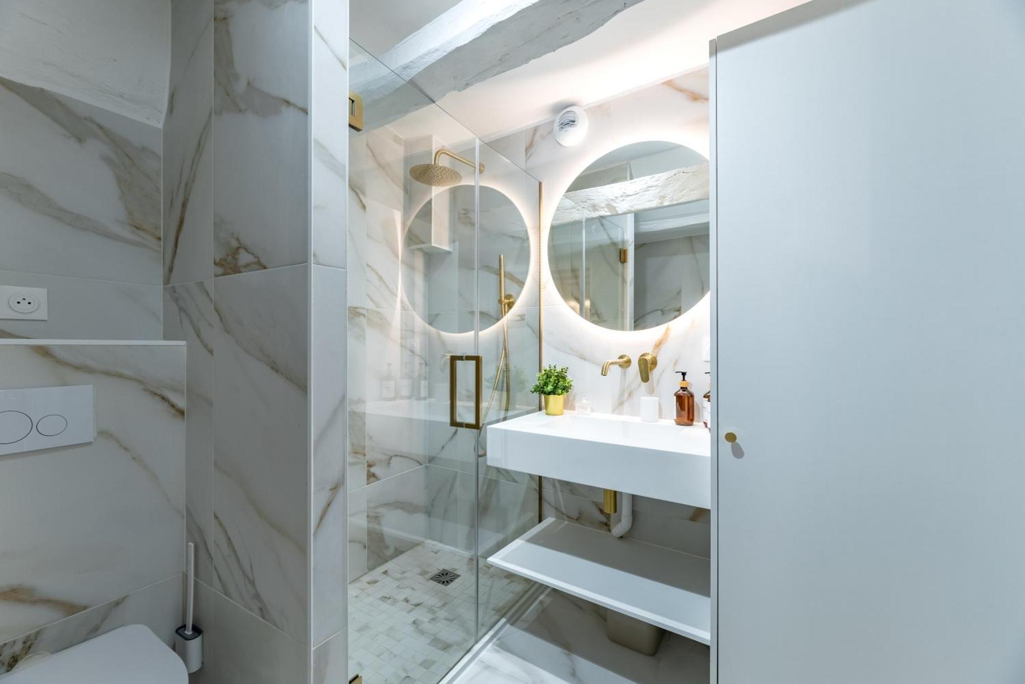 Suite Cathedrale Haut De Gamme + Parking - N°8 Rouen Esterno foto
